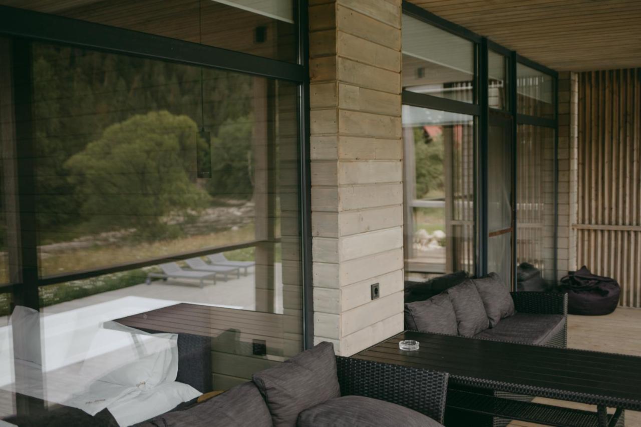 The Living Villa Tatariv Exterior foto